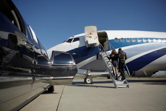 Airport Transfer  Service Near Me