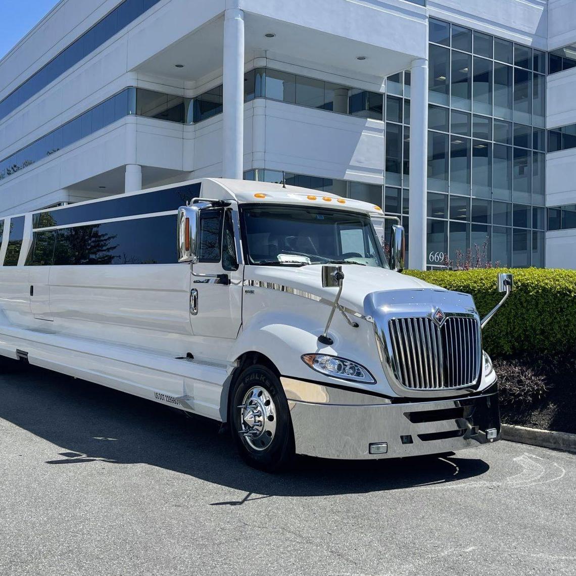 Limo Service To  Philadelphia Pa