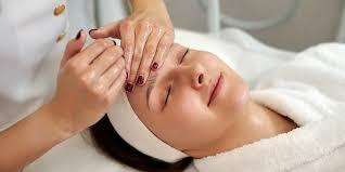 What is a facial treatment? - SWI ...